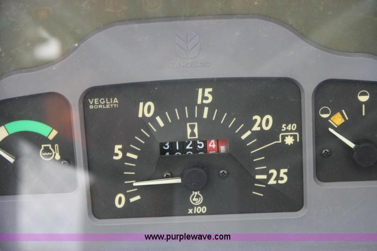 image for item 6278 2000 New Holland TN55 tractor