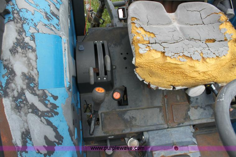 image for item 6279 2000 New Holland TN55 tractor