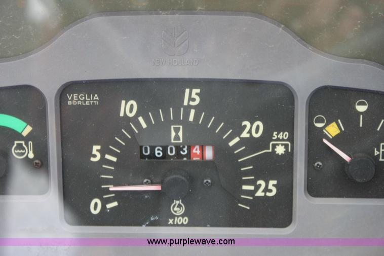 image for item 6279 2000 New Holland TN55 tractor