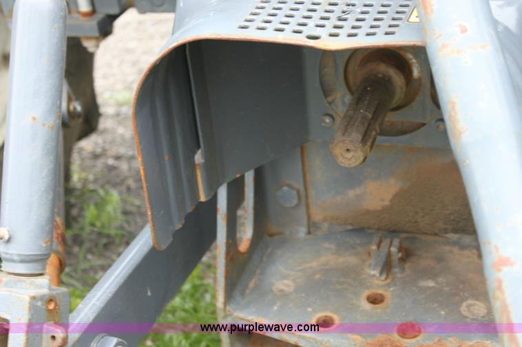 image for item 6279 2000 New Holland TN55 tractor