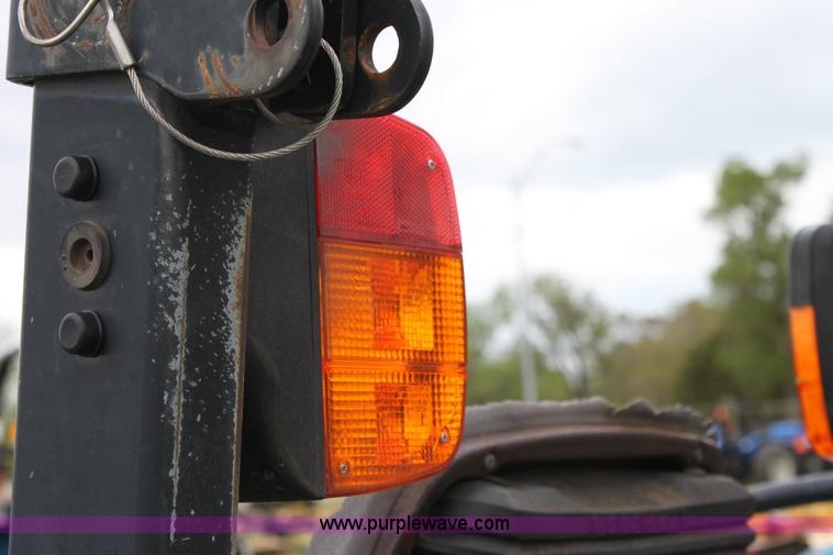 image for item 6279 2000 New Holland TN55 tractor