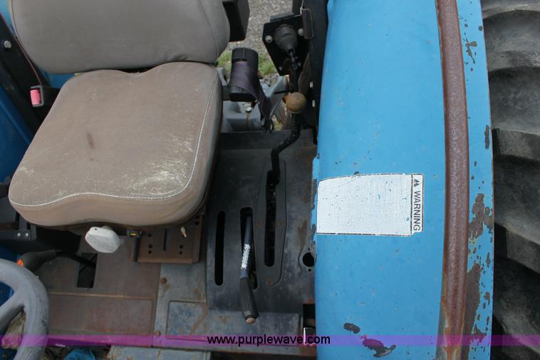 image for item 6280 2000 New Holland TN55 tractor