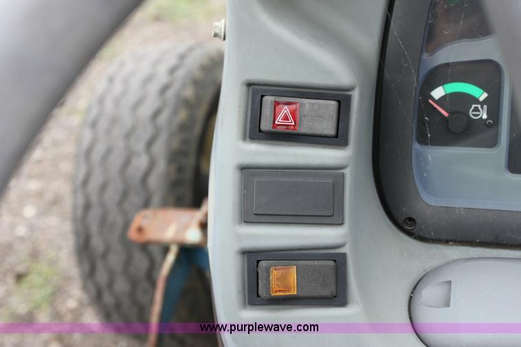 image for item 6280 2000 New Holland TN55 tractor