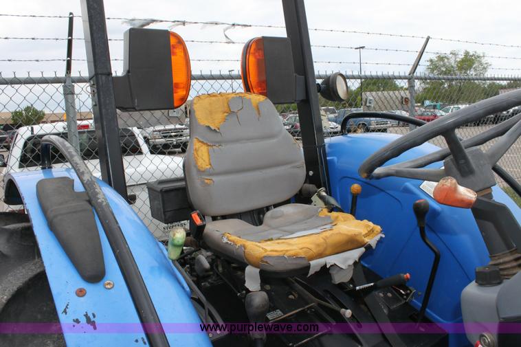 image for item 6281 2003 New Holland TN55 tractor