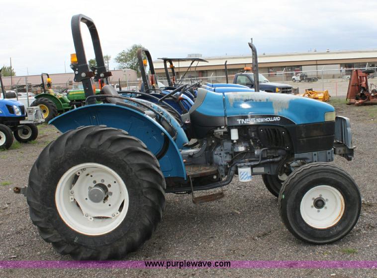 image for item 6282 2000 New Holland TN55 tractor