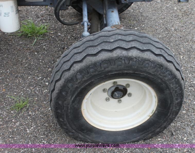 image for item 6283 2000 New Holland TN55 tractor