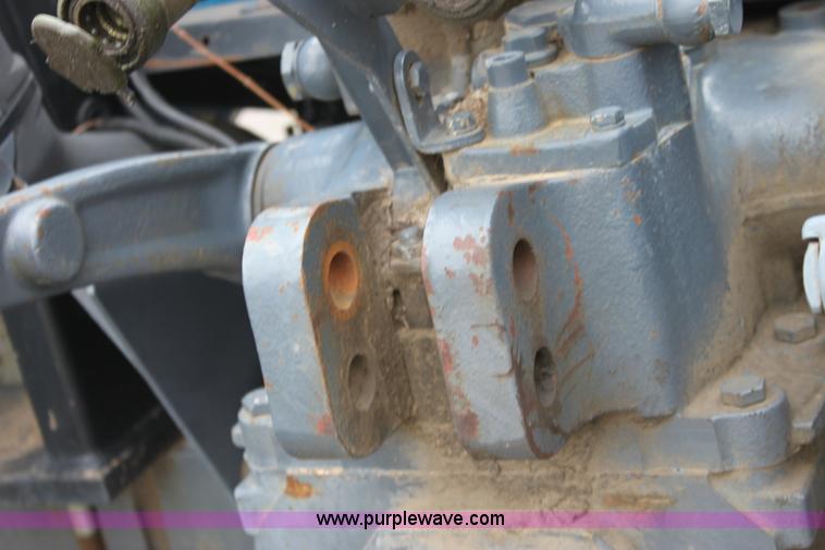 image for item 6283 2000 New Holland TN55 tractor