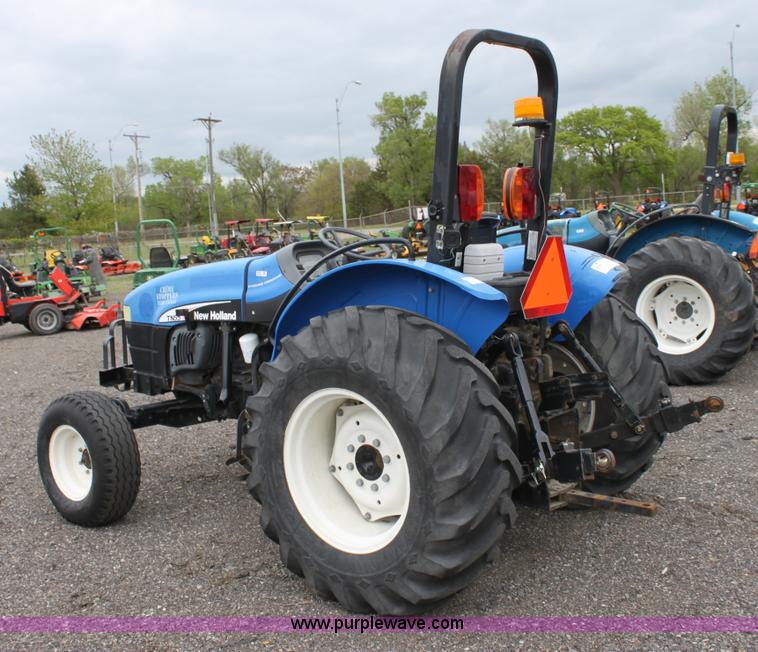image for item 6284 2003 New Holland TN55 tractor