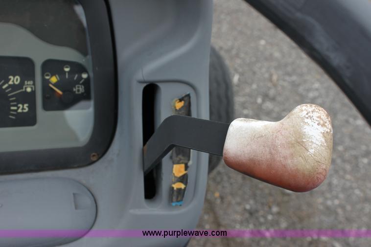 image for item 6284 2003 New Holland TN55 tractor