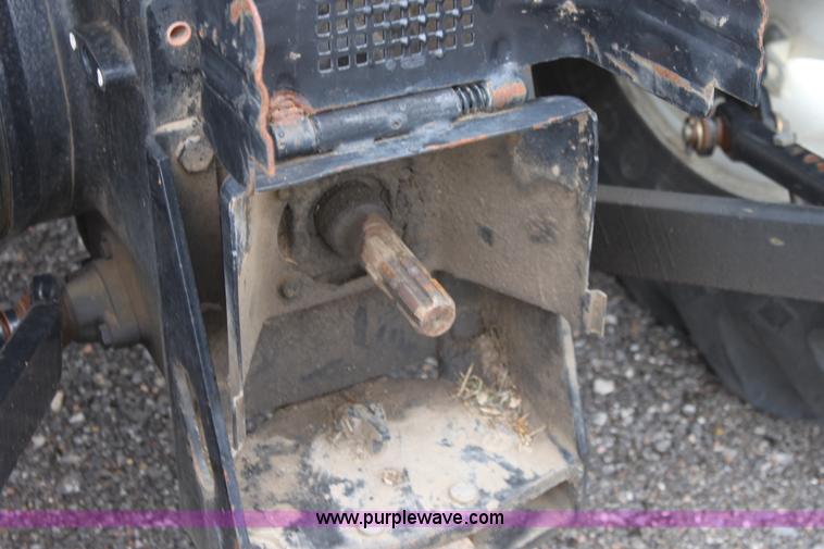image for item 6284 2003 New Holland TN55 tractor