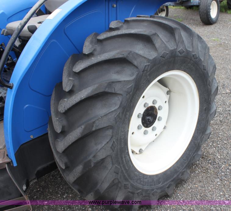 image for item 6284 2003 New Holland TN55 tractor