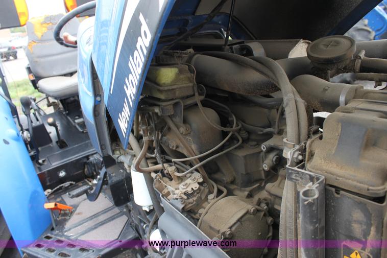 image for item 6284 2003 New Holland TN55 tractor