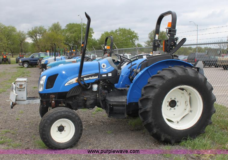 image for item 6285 2007 New Holland TN60A tractor