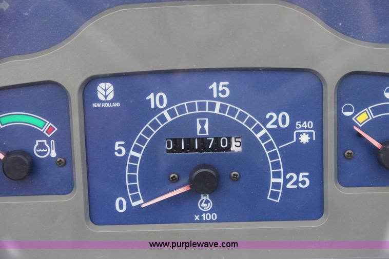 image for item 6285 2007 New Holland TN60A tractor