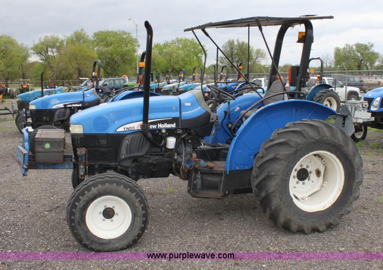 image for item 6286 2003 New Holland TN55 tractor