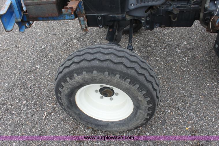 image for item 6286 2003 New Holland TN55 tractor