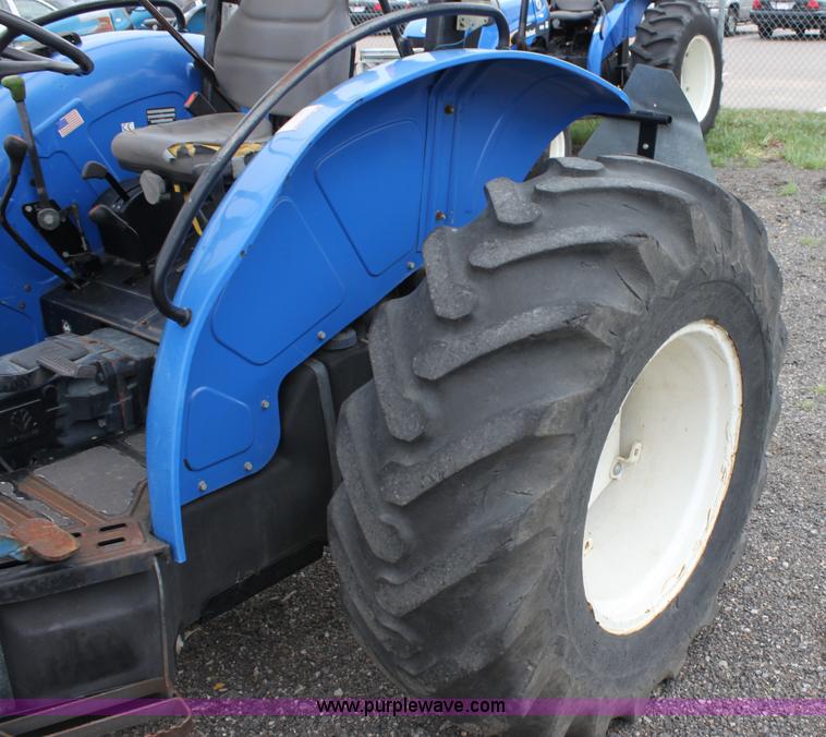 image for item 6286 2003 New Holland TN55 tractor
