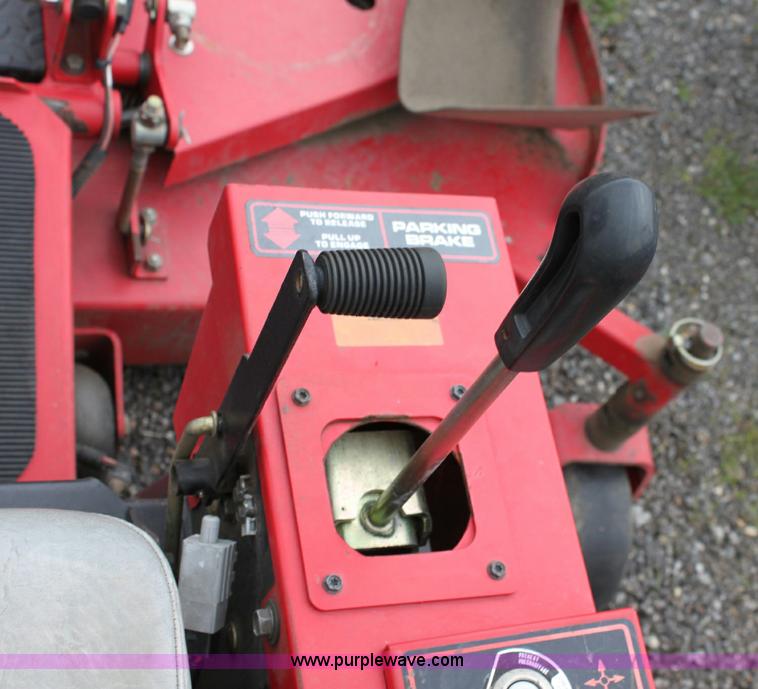 image for item 6323 Snapper Z rider turf cruiser 72" riding lawn mower