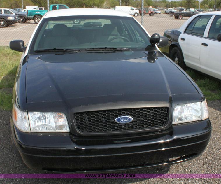 image for item 6376 2008 Ford Crown Victoria Police Interceptor