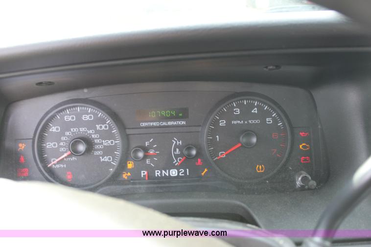 image for item 6376 2008 Ford Crown Victoria Police Interceptor
