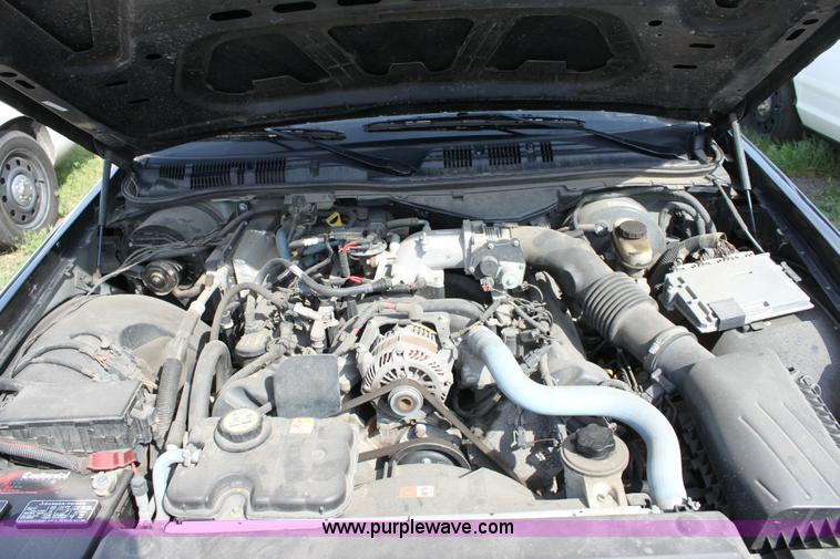 image for item 6376 2008 Ford Crown Victoria Police Interceptor