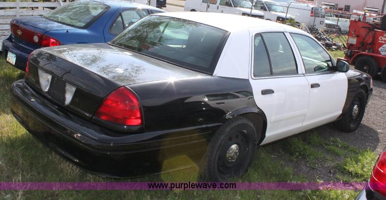image for item 6377 2008 Ford Crown Victoria Police Interceptor