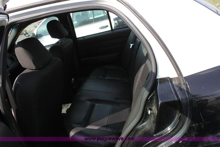 image for item 6377 2008 Ford Crown Victoria Police Interceptor