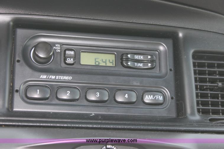 image for item 6377 2008 Ford Crown Victoria Police Interceptor