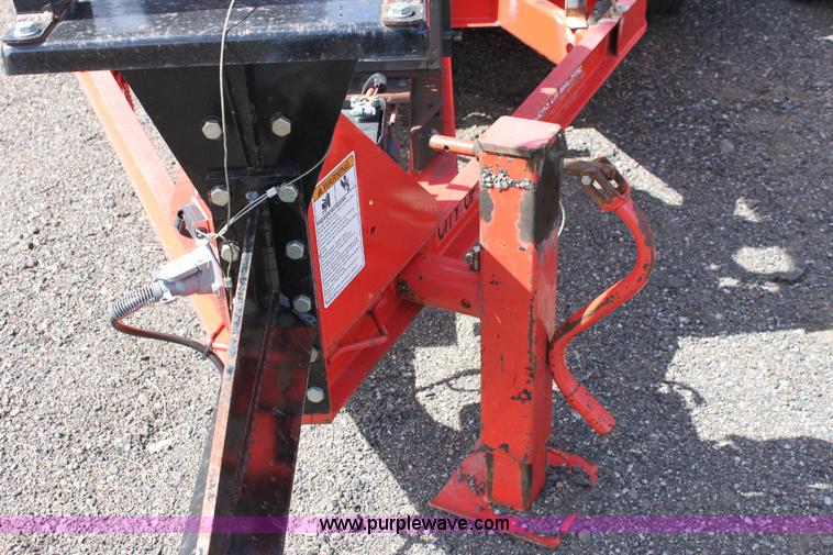 image for item 6382 2005 Crafco E-Z Pour 400D melter applicator