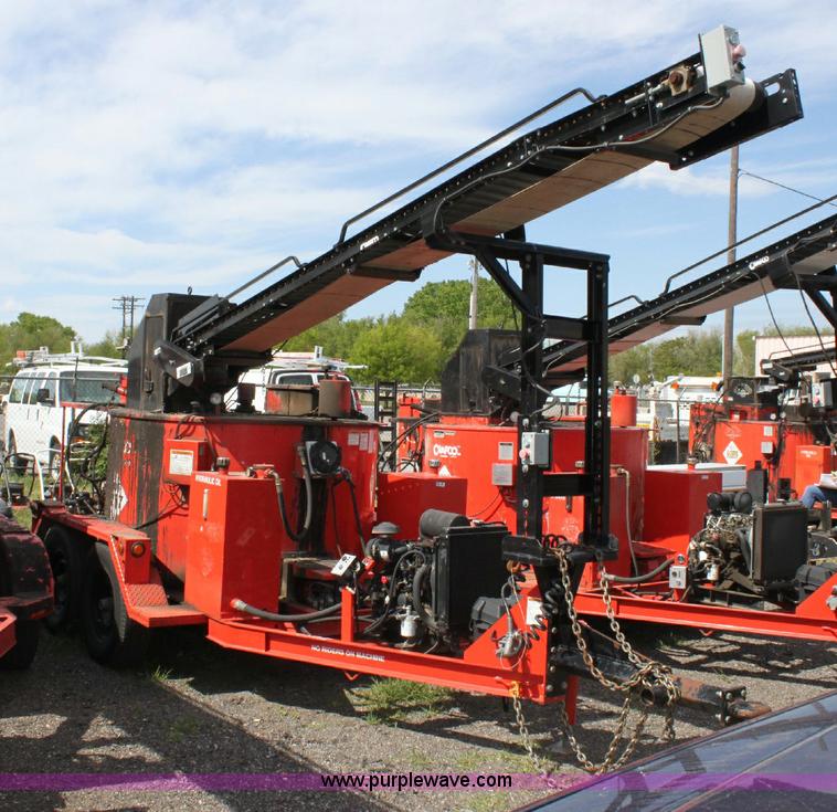 image for item 6385 2006 Crafco E-Z Pour 400D melter applicator