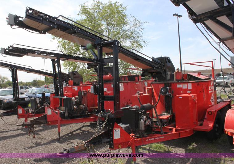 image for item 6385 2006 Crafco E-Z Pour 400D melter applicator