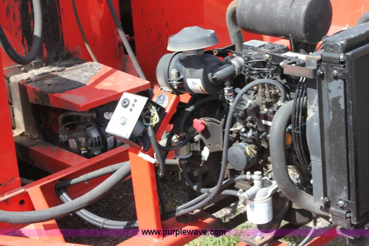 image for item 6385 2006 Crafco E-Z Pour 400D melter applicator