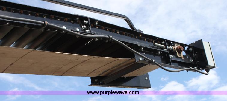 image for item 6385 2006 Crafco E-Z Pour 400D melter applicator