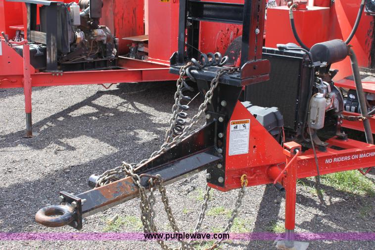 image for item 6385 2006 Crafco E-Z Pour 400D melter applicator