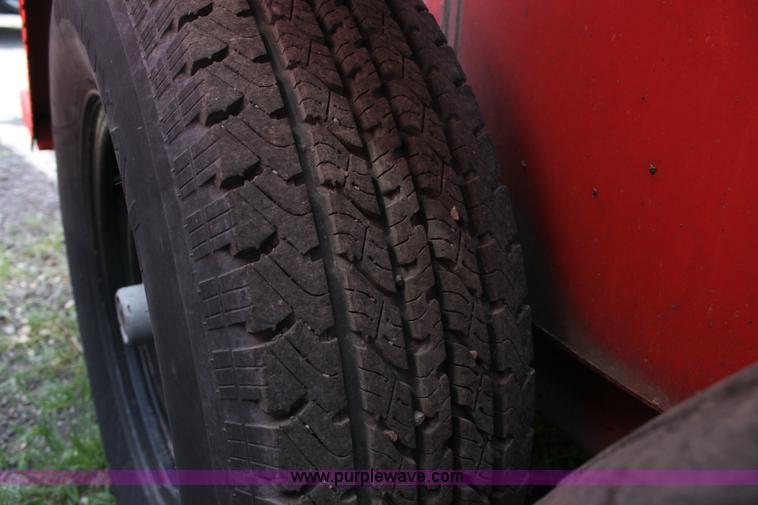 image for item 6385 2006 Crafco E-Z Pour 400D melter applicator