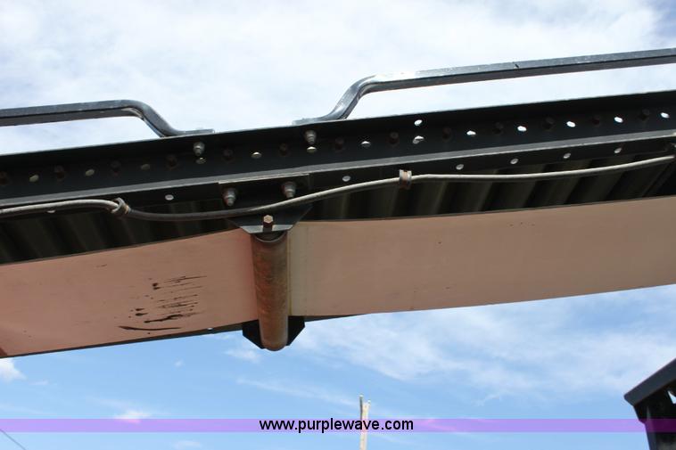 image for item 6386 2003 Crafco E-Z Pour 400D melter applicator