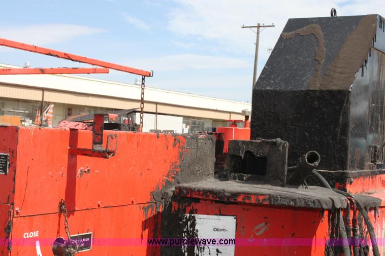 image for item 6386 2003 Crafco E-Z Pour 400D melter applicator