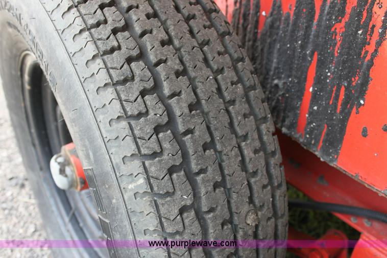 image for item 6386 2003 Crafco E-Z Pour 400D melter applicator