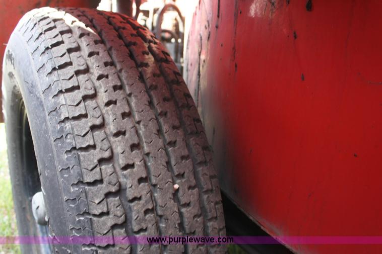 image for item 6386 2003 Crafco E-Z Pour 400D melter applicator