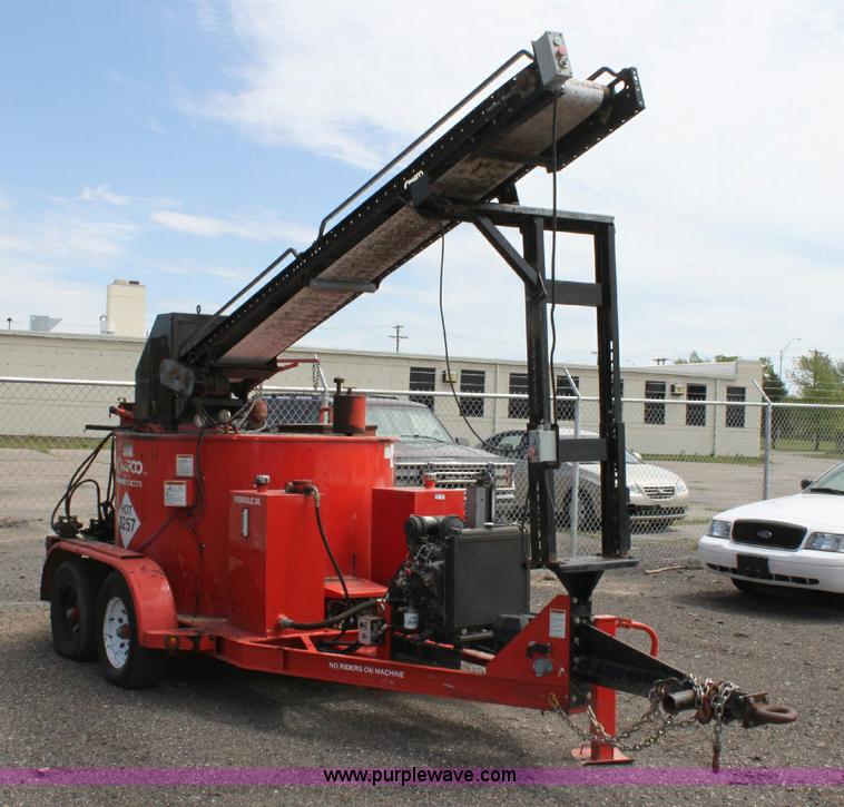 image for item 6388 2005 Crafco E-Z Pour 400D melter applicator