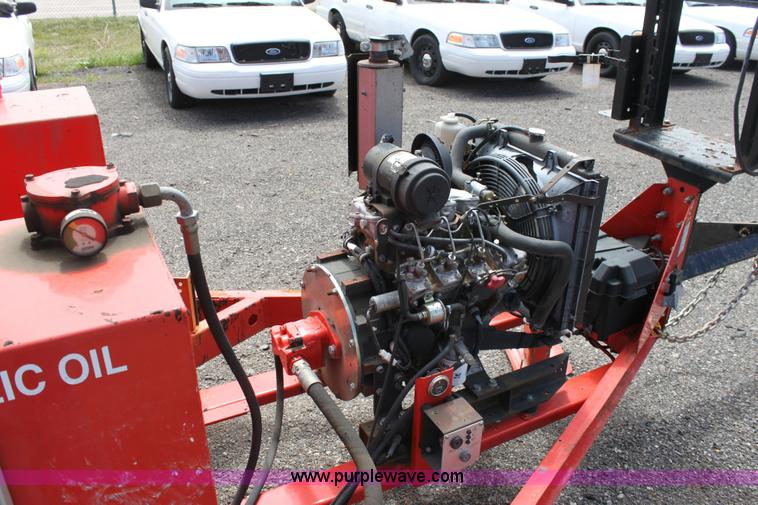 image for item 6388 2005 Crafco E-Z Pour 400D melter applicator