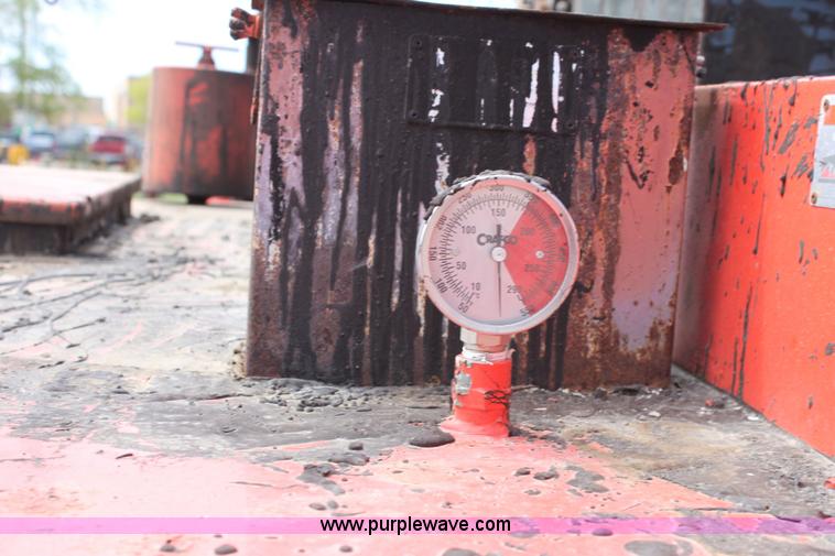 image for item 6388 2005 Crafco E-Z Pour 400D melter applicator