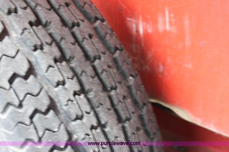 image for item 6388 2005 Crafco E-Z Pour 400D melter applicator