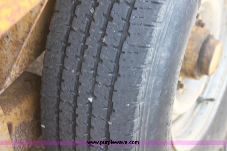 image for item 6392 Belshe 16' tandem axle trailer