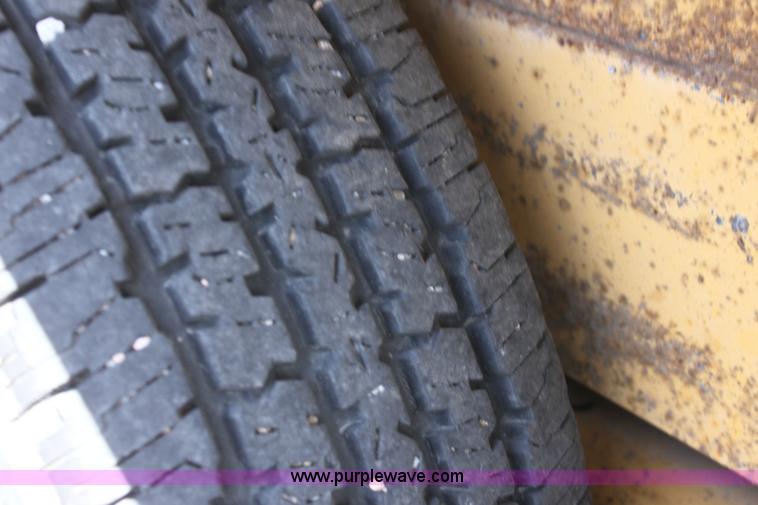 image for item 6392 Belshe 16' tandem axle trailer