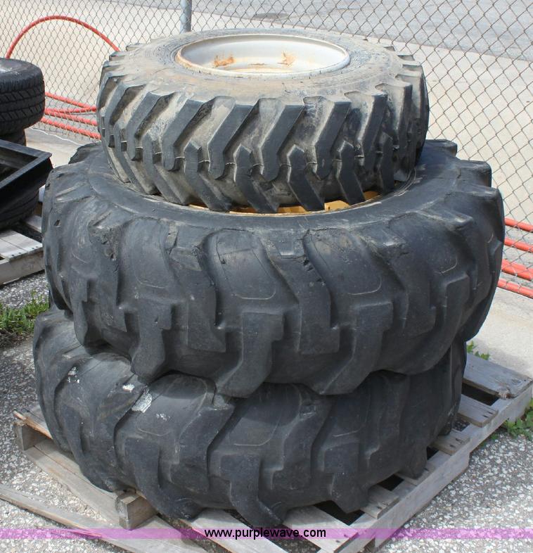 (3) industrial tires in Wichita, KS Item 6399 sold Purple Wave