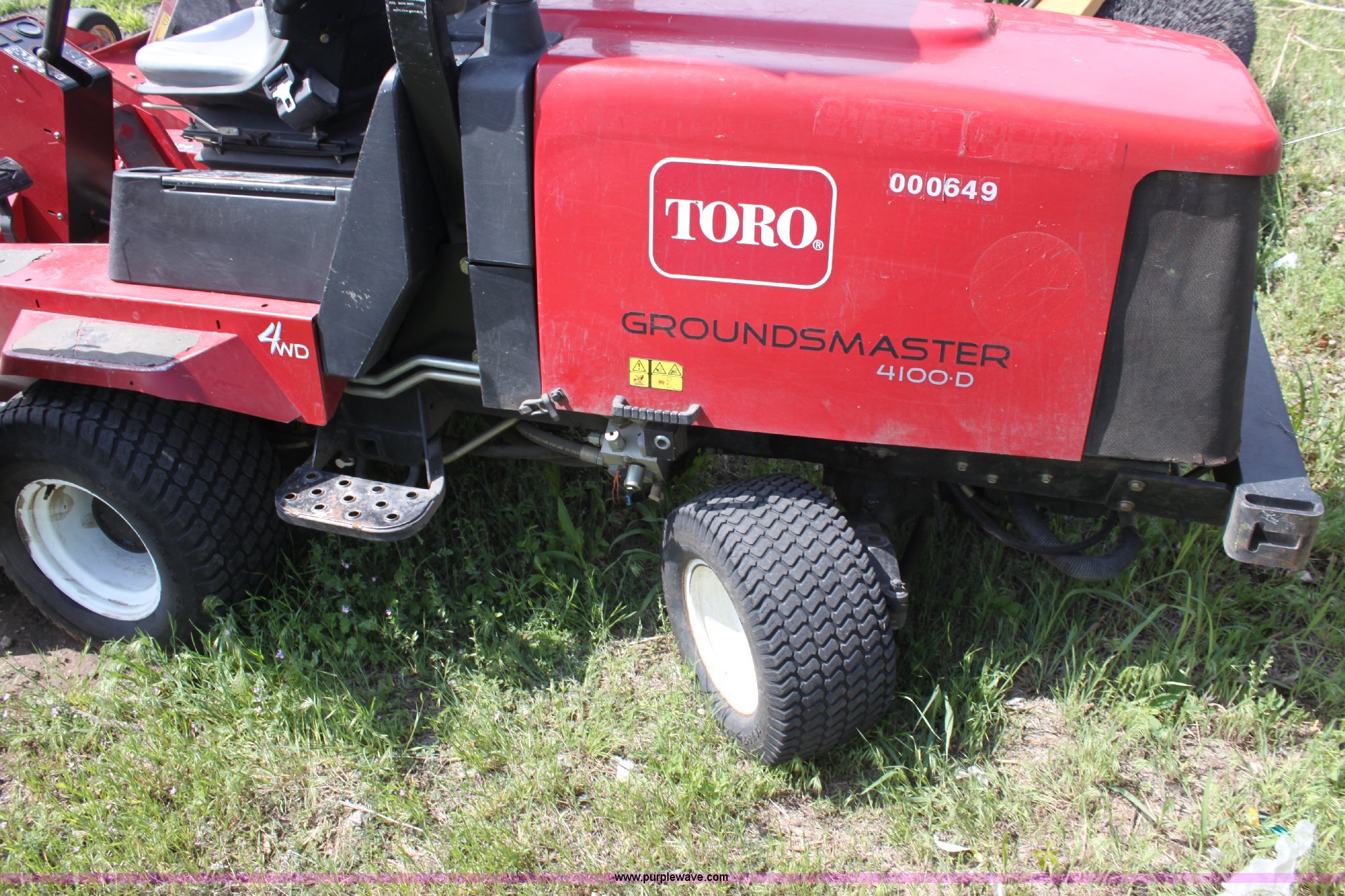 2004 Toro Groundsmaster 4100D lawn mower in Wichita, KS Item 6242