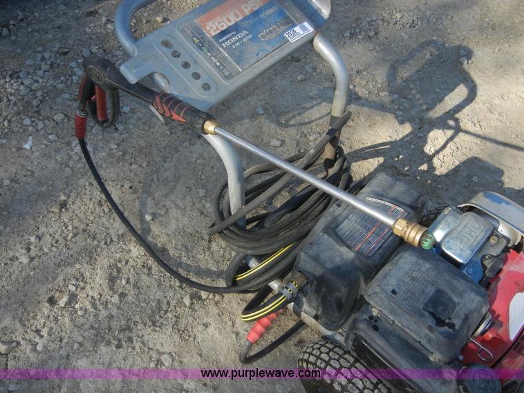 image for item 2036 Excell XR2600 power washer