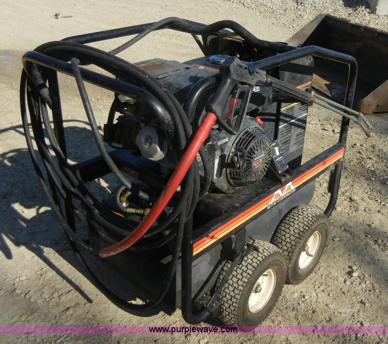 image for item 2037 Mi-T-M hot water pressure washer