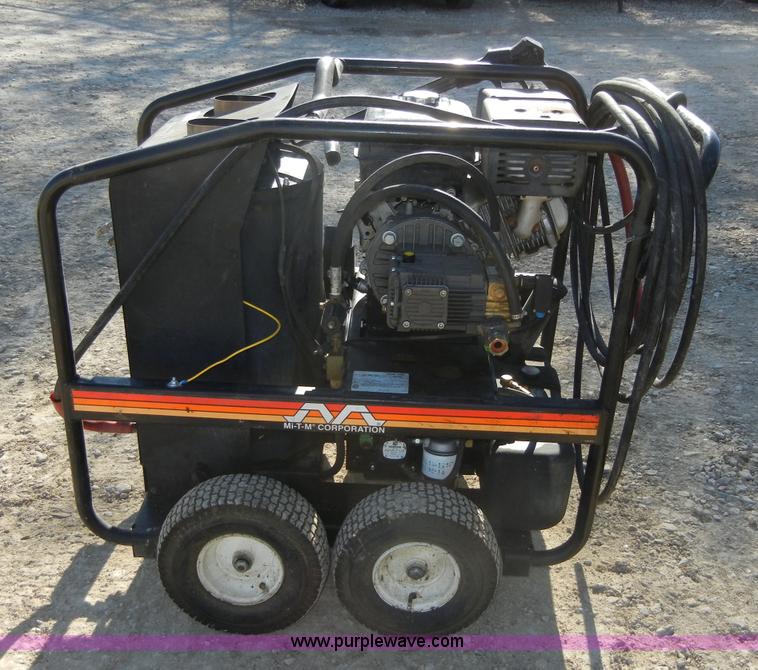 image for item 2037 Mi-T-M hot water pressure washer